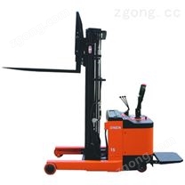 深圳電動叉車 前移式堆高車